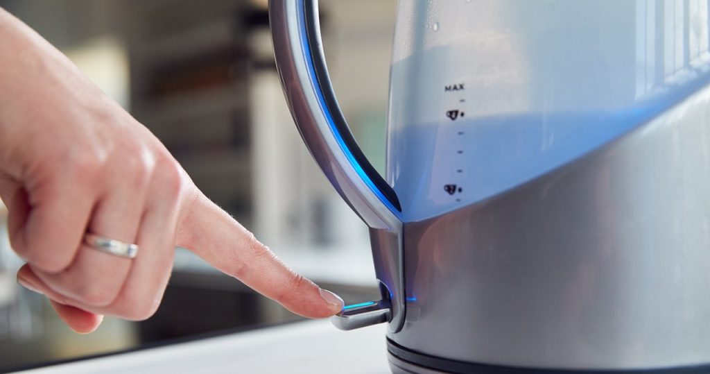 Elektrikli su ısıtıcısının ne kadar kullandığını biliyor musunuz? Sonuç seni şaşırtabilir