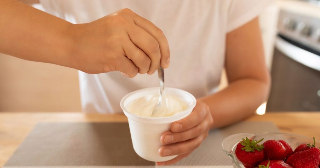 Dolu ve çok fazla protein içeriyor. Kahvaltıda yiyin ve bağırsaklarınız onu sevecek