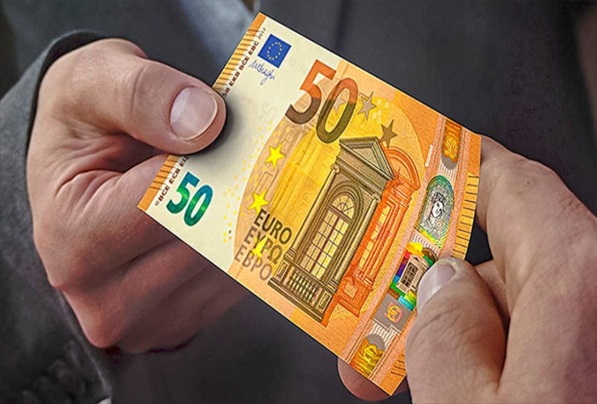 Banknotların geçerlilik süresi doluyor: bu tarihten itibaren, bir Avrupa ülkesi hariç, tüm ülkelerde geçerliliğini yitirecekler.