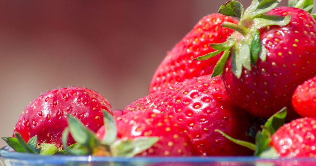 Asla bu çilekleri yemeyin. Etkiler acınacak olabilir