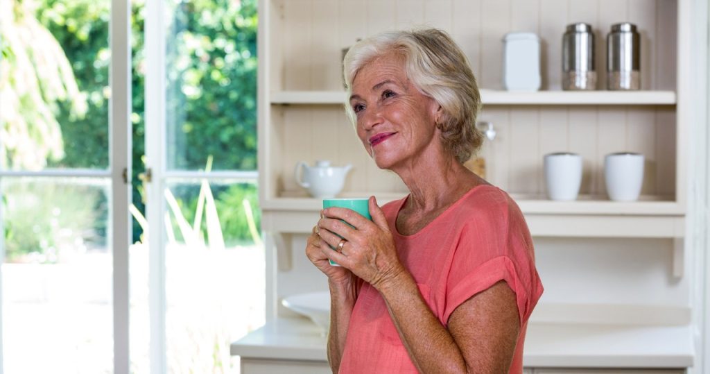 Çok fazla C vitamini vardır ve mesane üzerinde iyi bir etkiye sahiptir. Yaşlılar düzenli olarak içmeli
