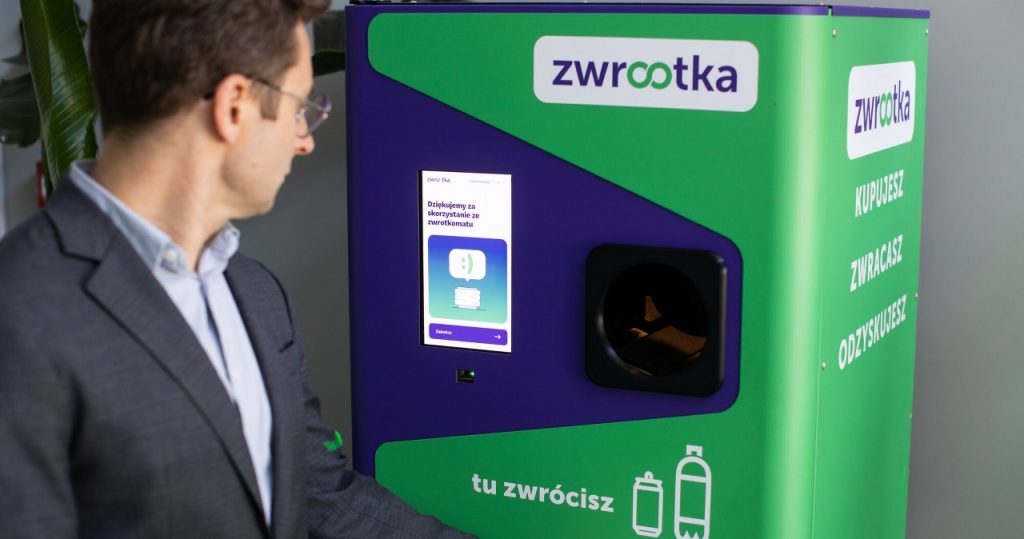 Bu şişeler için depozito alacaksınız. Her plastik uygun değildir