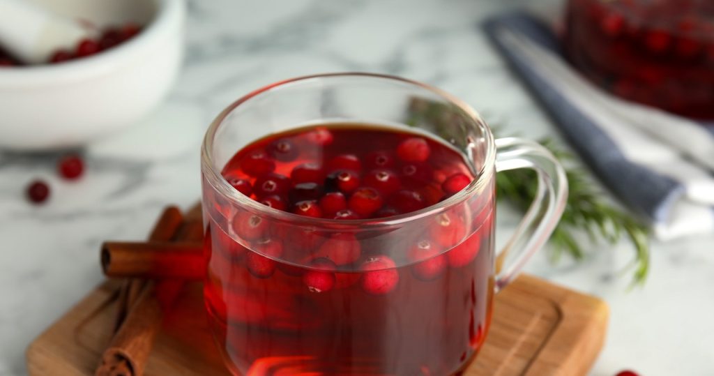 Artık limonlu çay yok. Ailem bu içeceği sonbaharda içiyor ve hiç hastalanmıyor